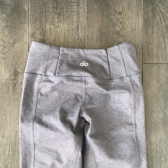 NWOT Alo moto leggings - Picture 4 of 4